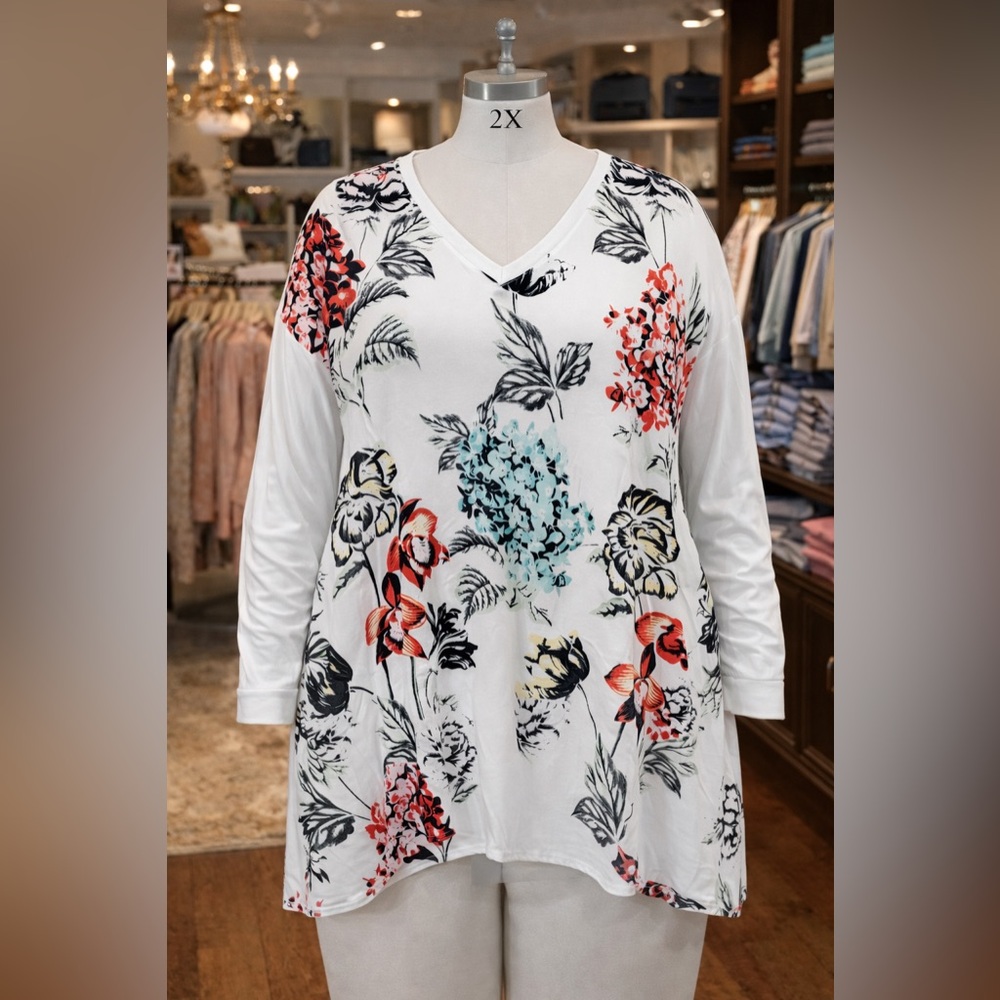 MELISSA McCARTHY SEVEN7 Floral Hi-Low Long Sleeve Tunic - NWOT
